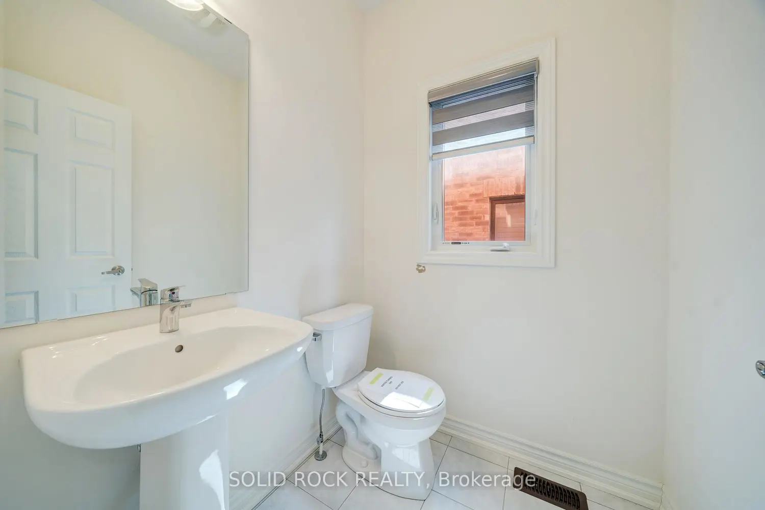 Additional image 9 of 225 Fleetwood Drive