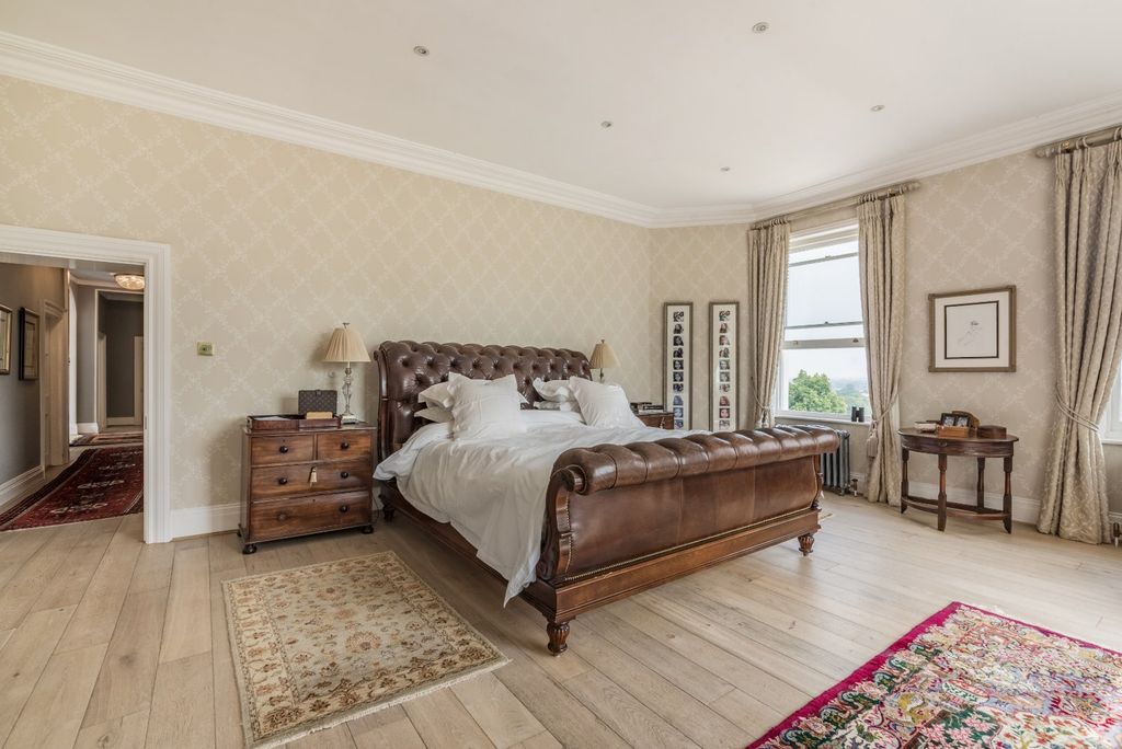 Additional image 23 of 6 bed equestrian for saleBurghfield Common, Reading, Berkshire RG7