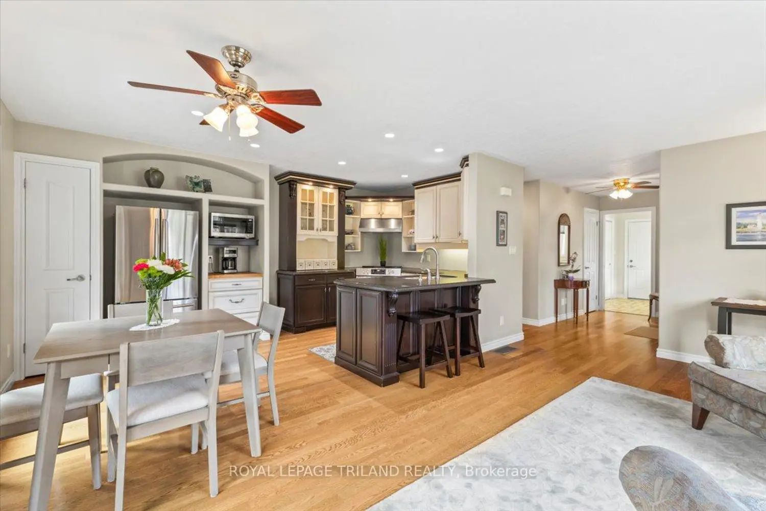 Additional image 4 of 272 4Th Street Crescent
