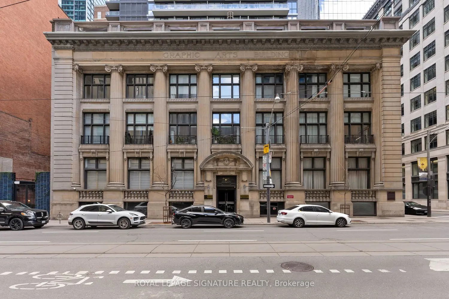 73 Richmond Street 303