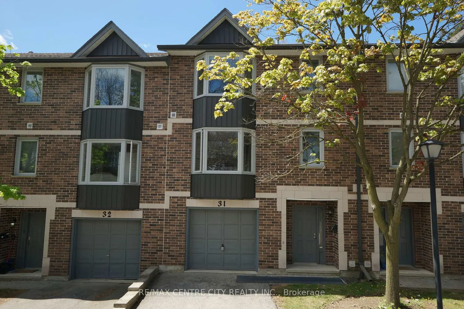 Additional image 2 of 1548 Richmond Street 31