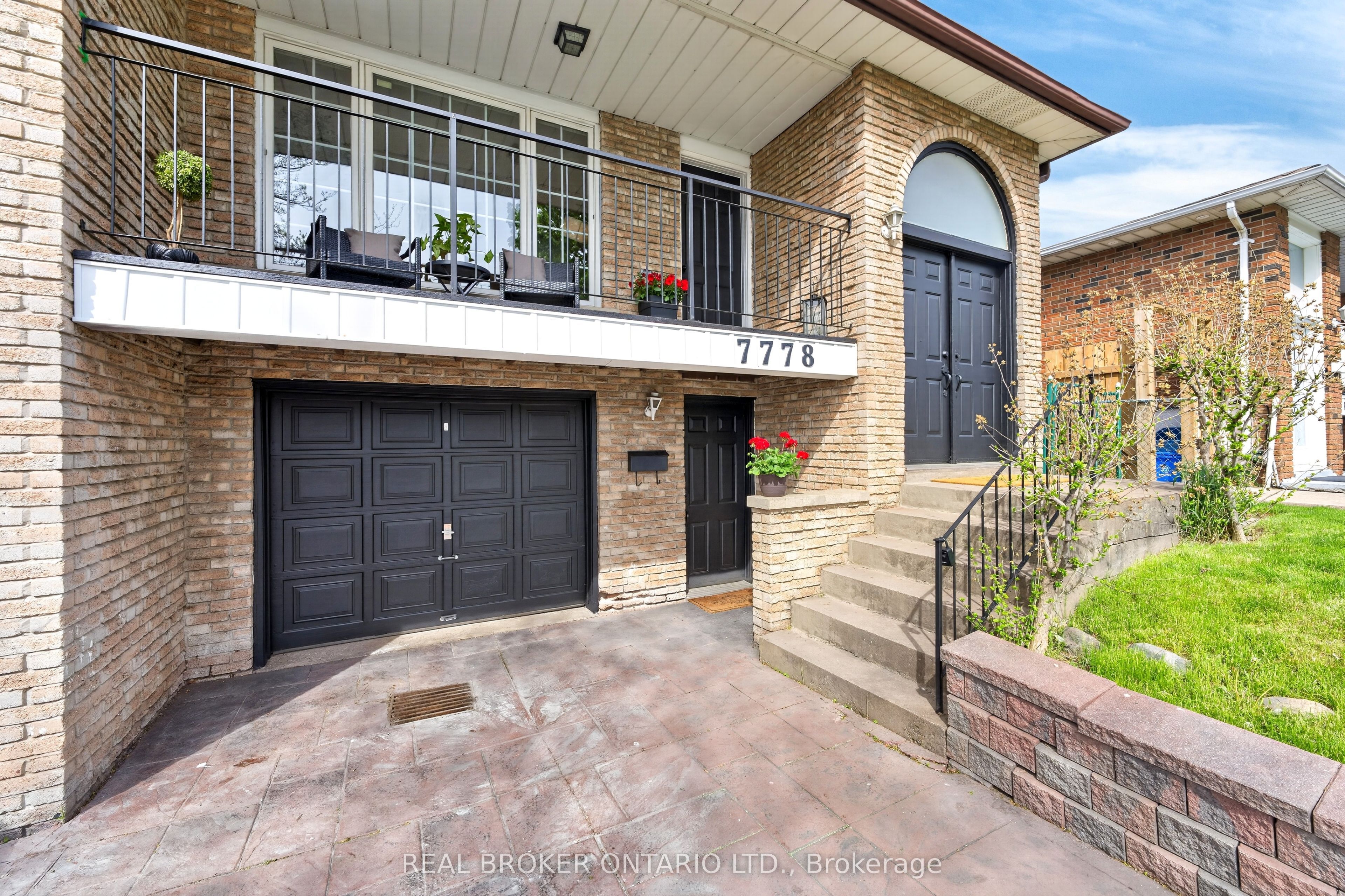 7778 Benavon Road, Mississauga, ON, L4T 3G3