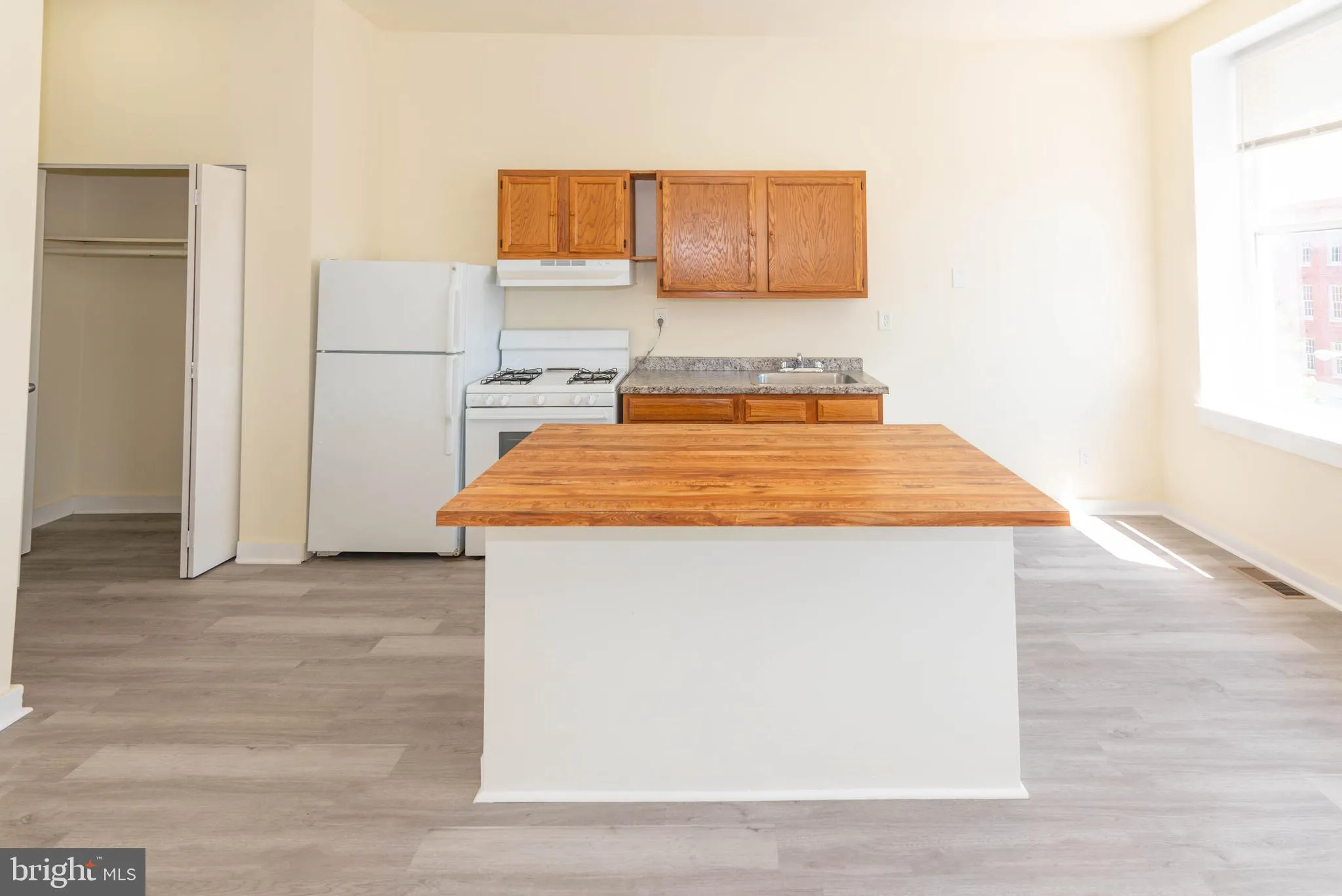Additional image 107 of 2100-2102 Maryland Avenue, Baltimore, MD 21218