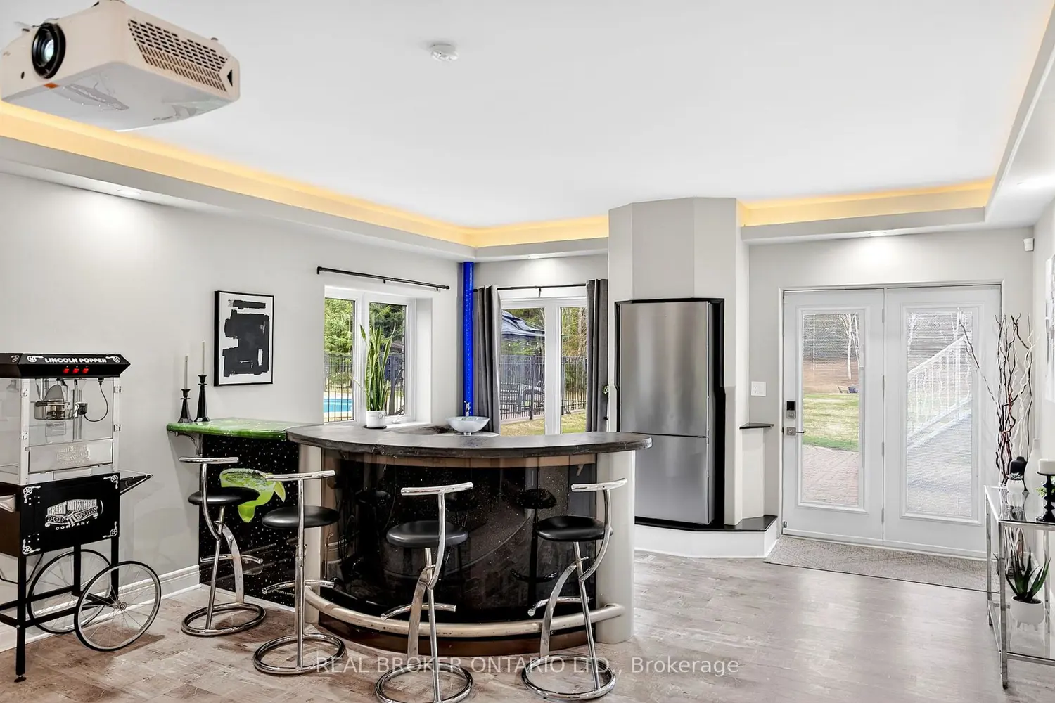 Additional image 6 of 47 Gleneden Court
