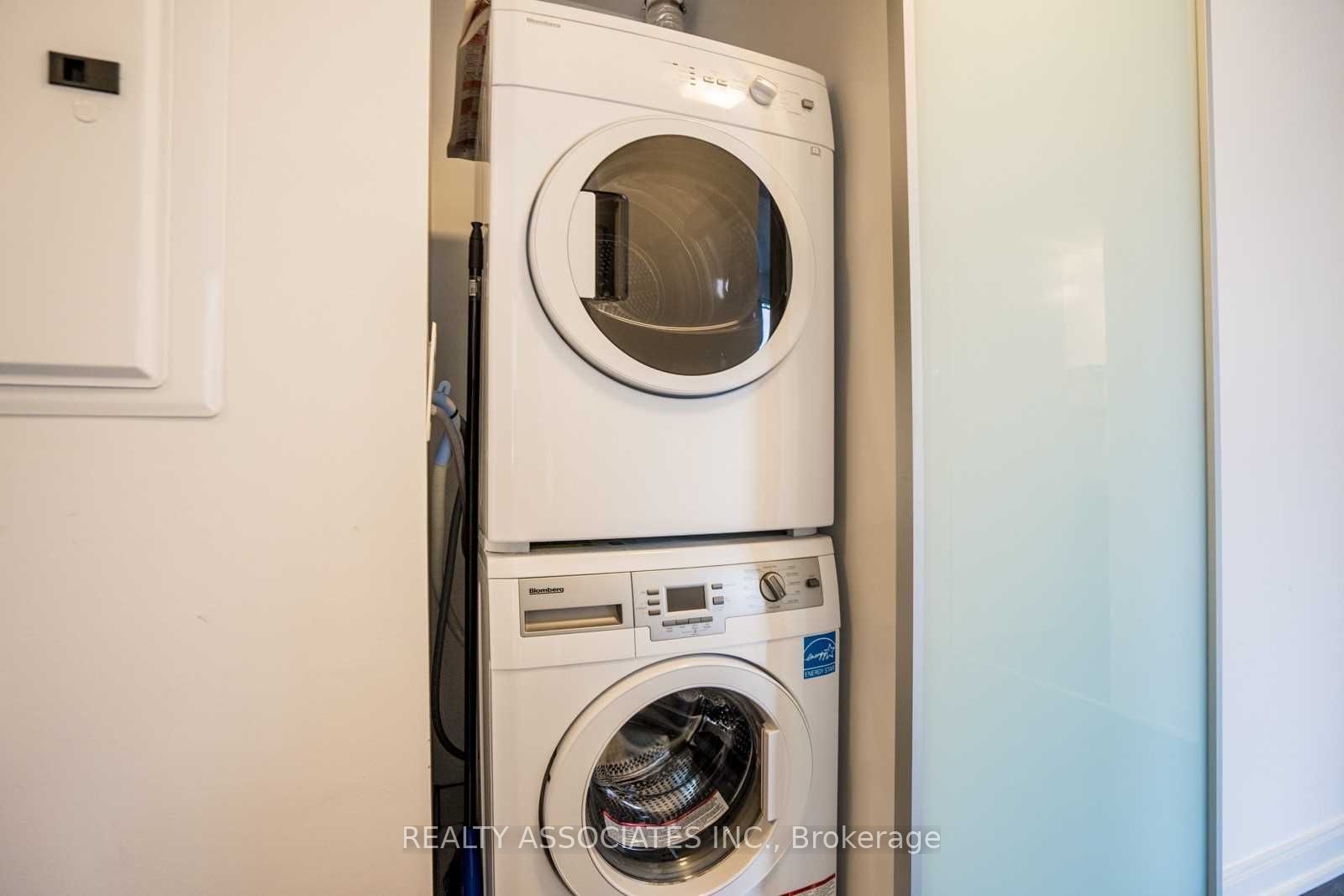 Additional image 5 of 1304-42 Charles Street E, Toronto, ON, M4Y 1T4