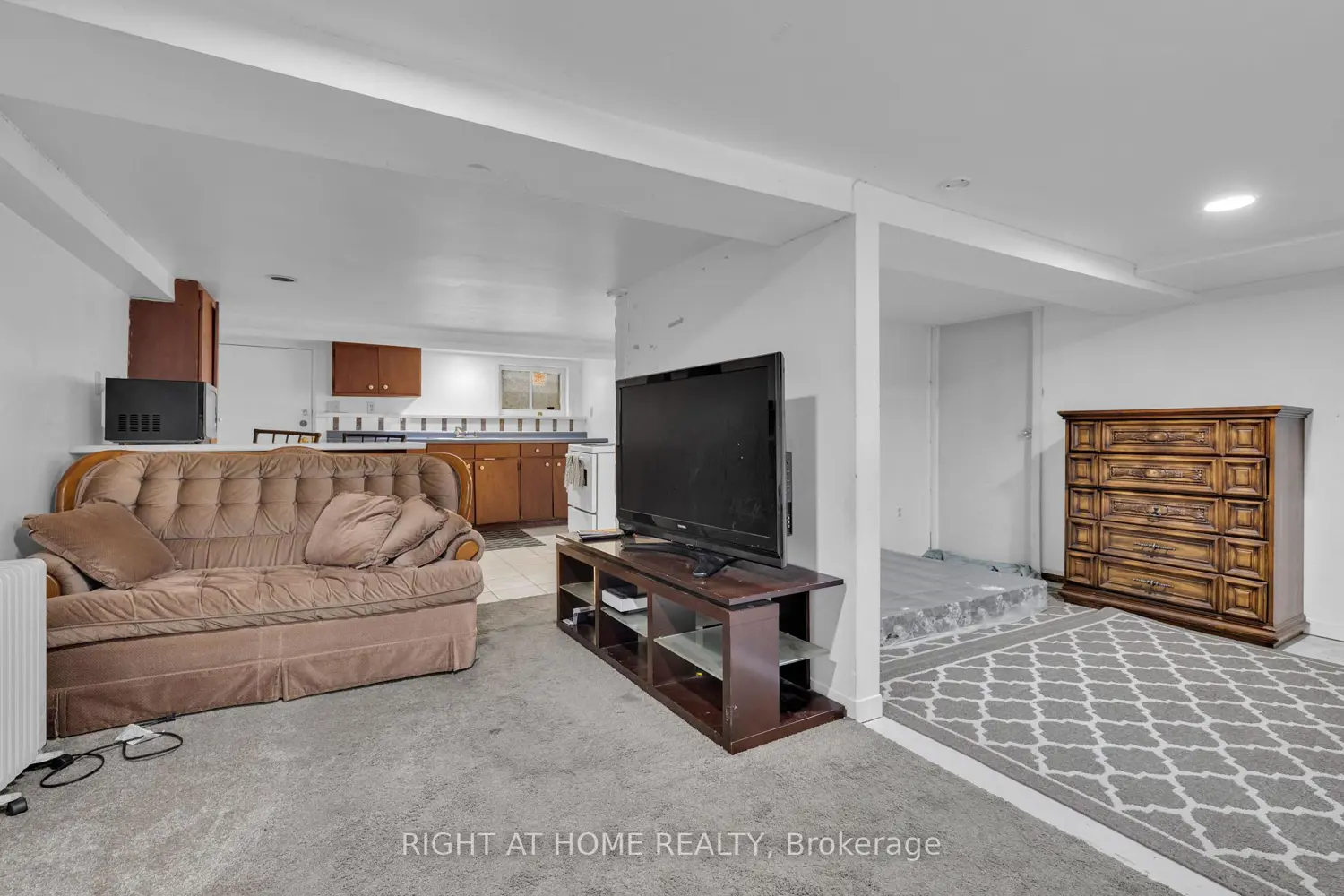 Additional image 9 of 530-532 Campbell Avenue