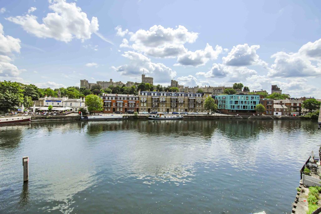 Additional image 12 of 4 bed terraced house to rentKingstable Street, Eton, Windsor SL4