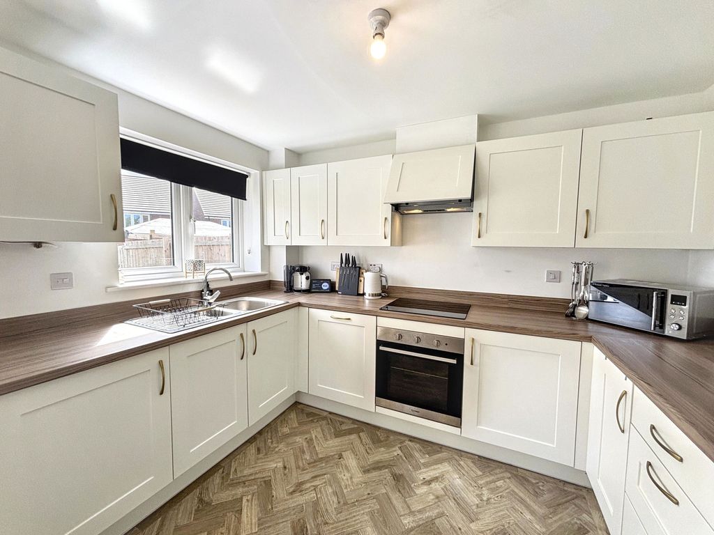 Additional image 12 of 3 bed detached house to rentDaffodil Gardens, Cramlington NE23