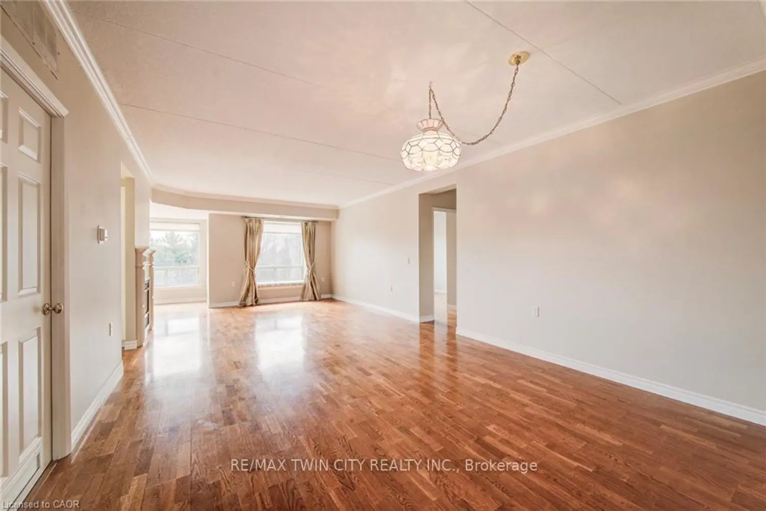 Additional image 8 of 405 Erb Street 507