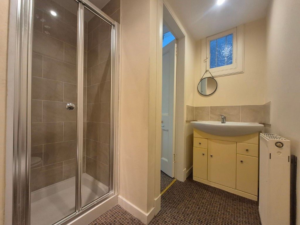 Additional image 11 of 2 bed flat to rentNelson Street, Largs, North Ayrshire KA30