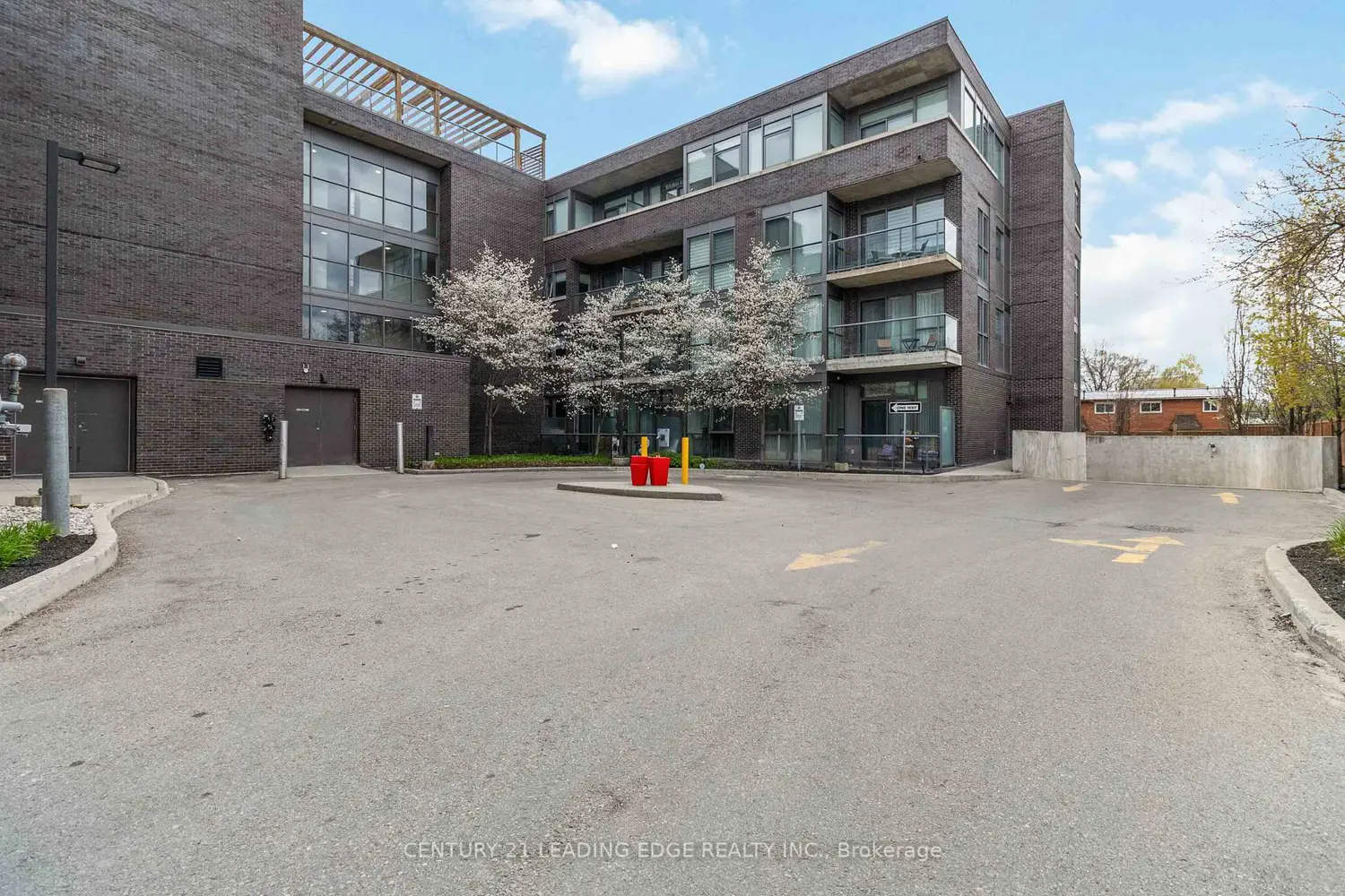 Additional image 2 of 1284 Guelph Line 205