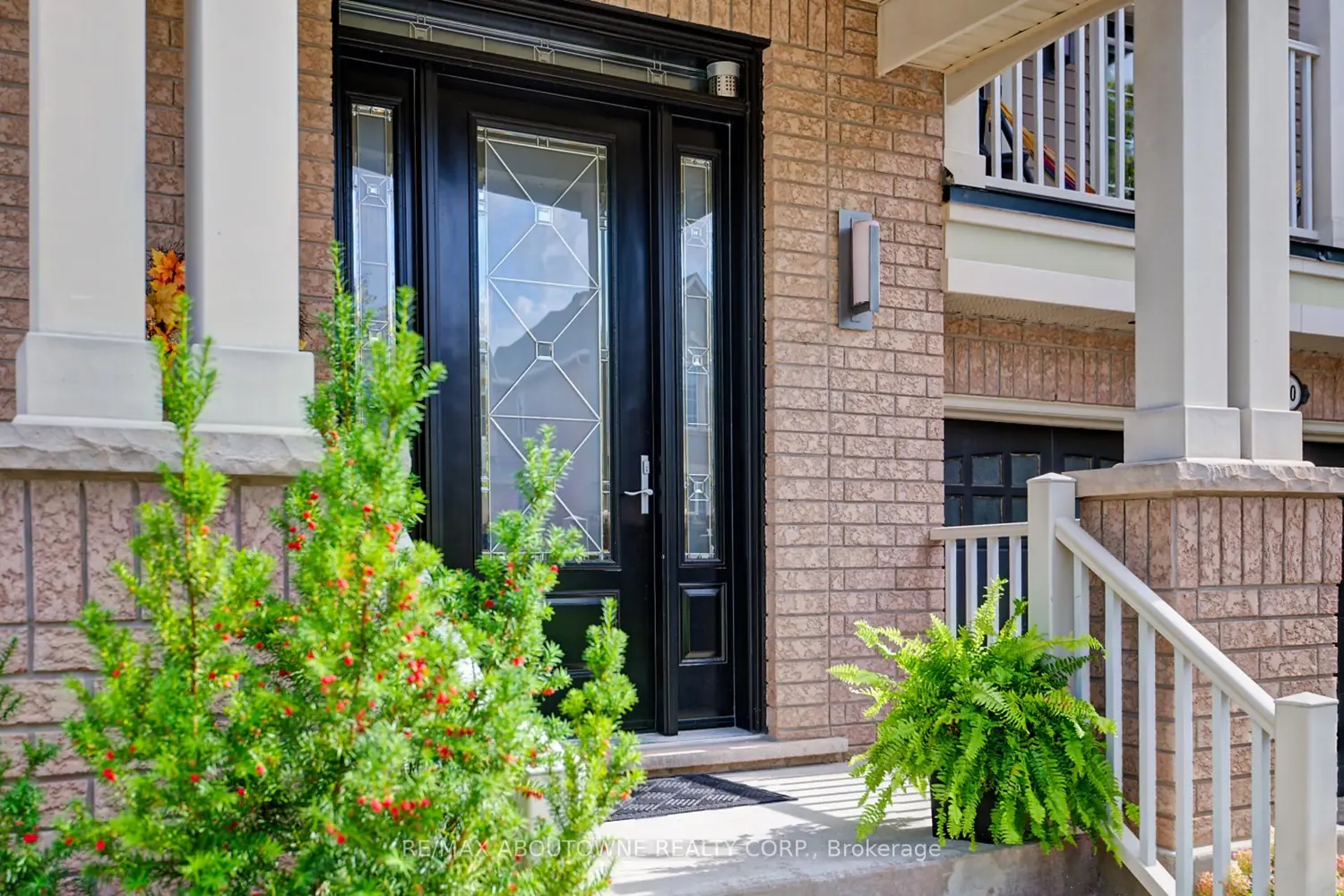 310 Leitch Landing photo 3