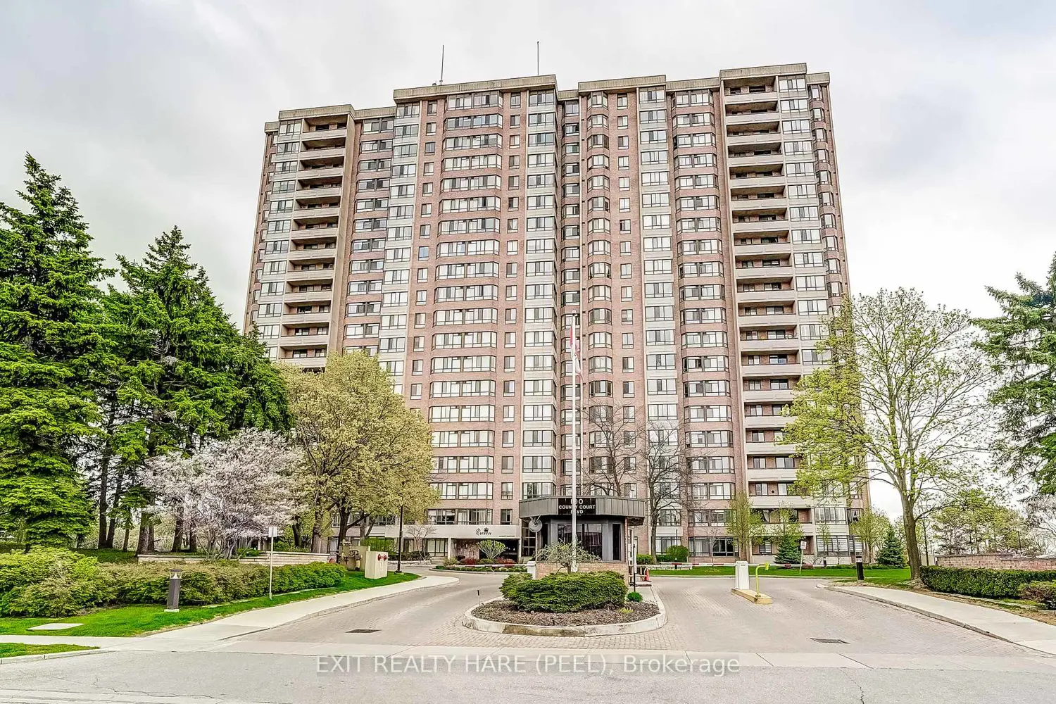 100 County Court Boulevard 1206