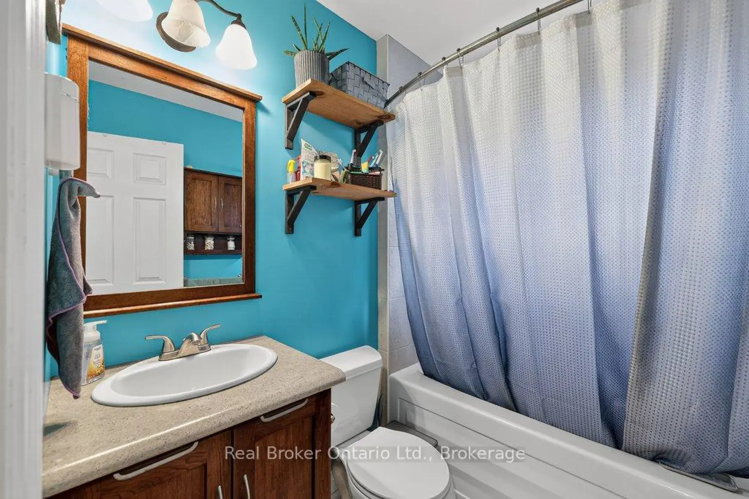 Additional image 9 of 992 Alice Street