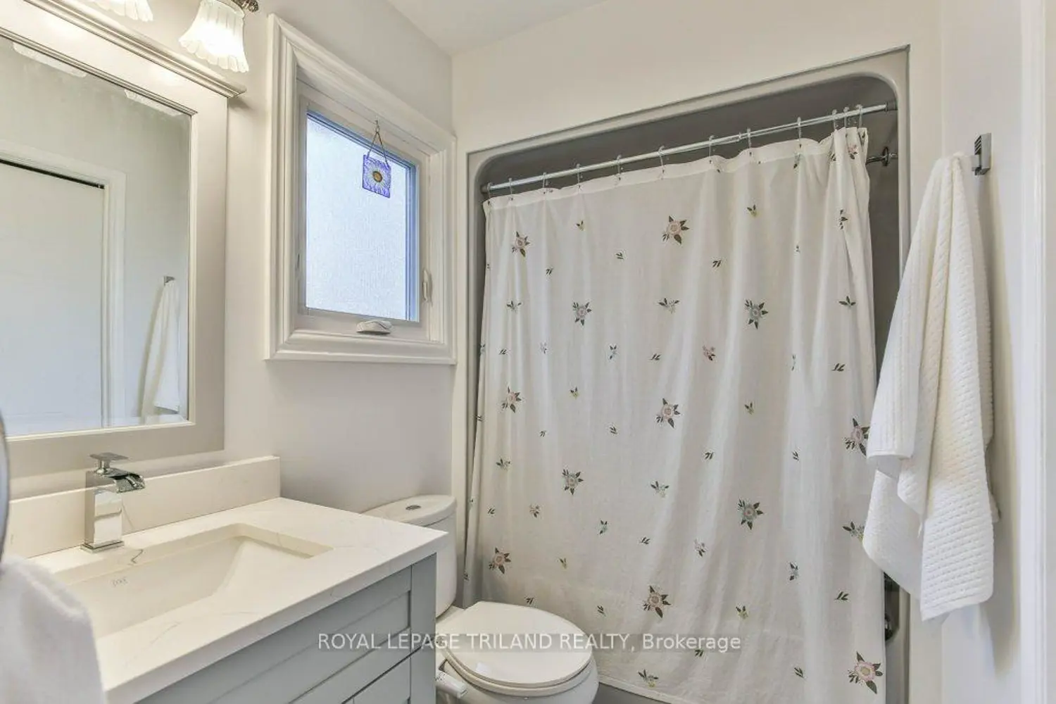 Additional image 15 of 941 Queens Avenue