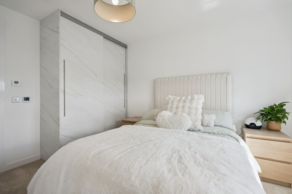 Additional image 8 of 2 bed flat to rentDrummonds Crescent, Stirling, Stirlingshire FK7