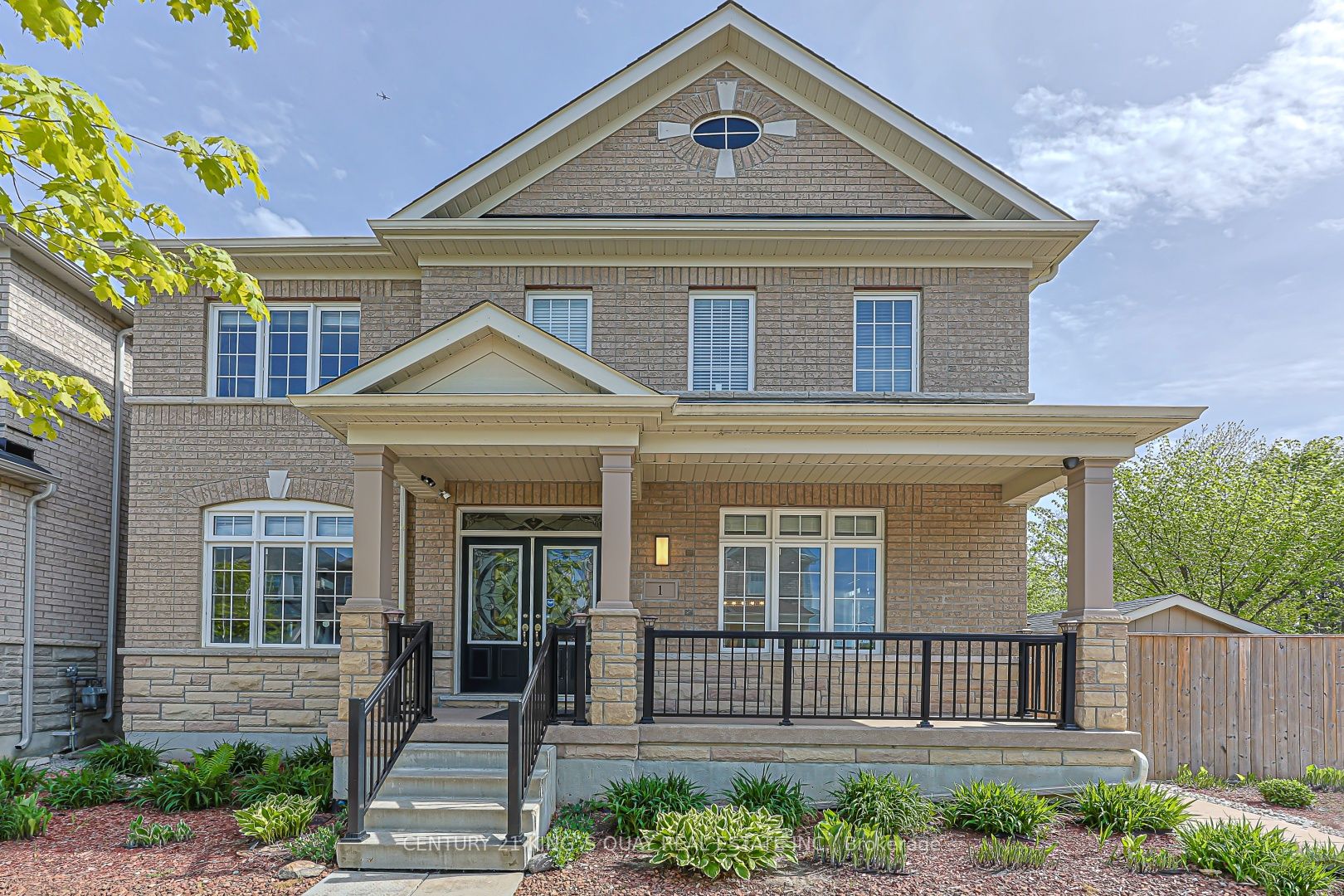1 Bloom Street, Markham, ON, L6B 0Z7