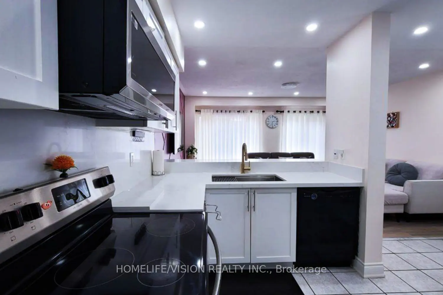 Additional image 5 of 11 Christephen Crescent
