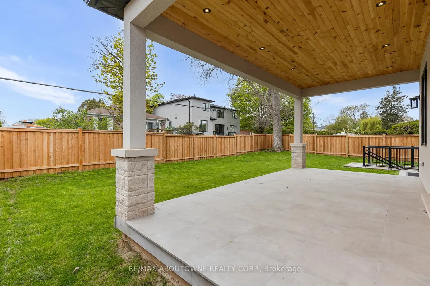 Additional image 17 of 512 Weynway Court