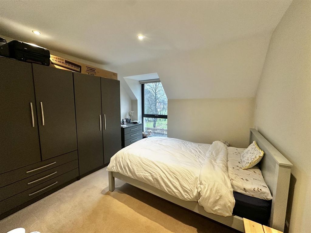 Additional image 7 of 2 bed flat to rentStratford Road, Shirley B90