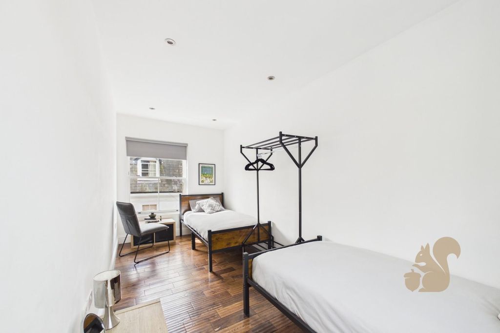 Additional image 9 of 2 bed flat to rentSt. Johns Street, Bury St. Edmunds IP33