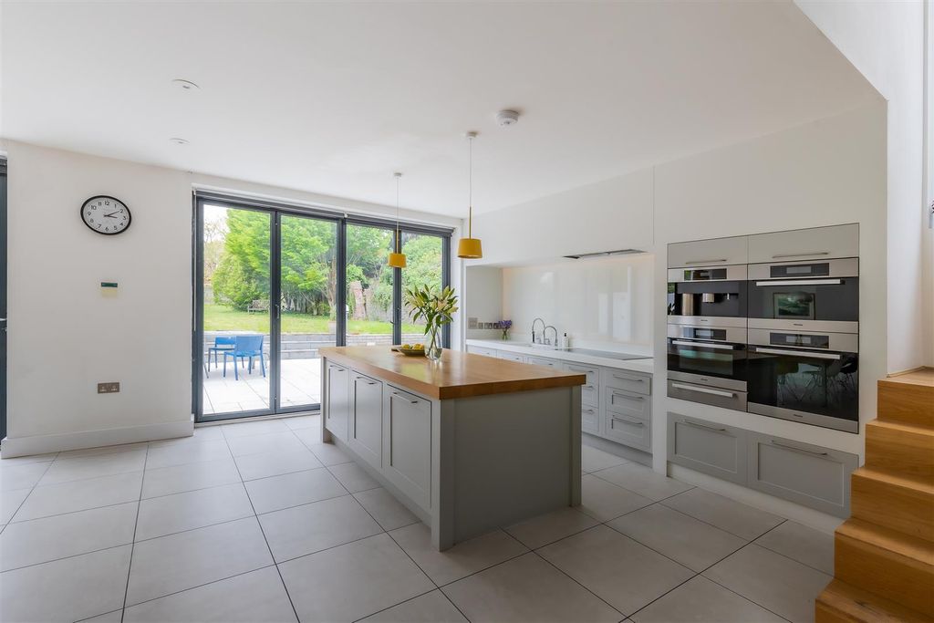 Additional image 7 of 6 bed detached house for salePalace Road, Llandaff, Cardiff CF5