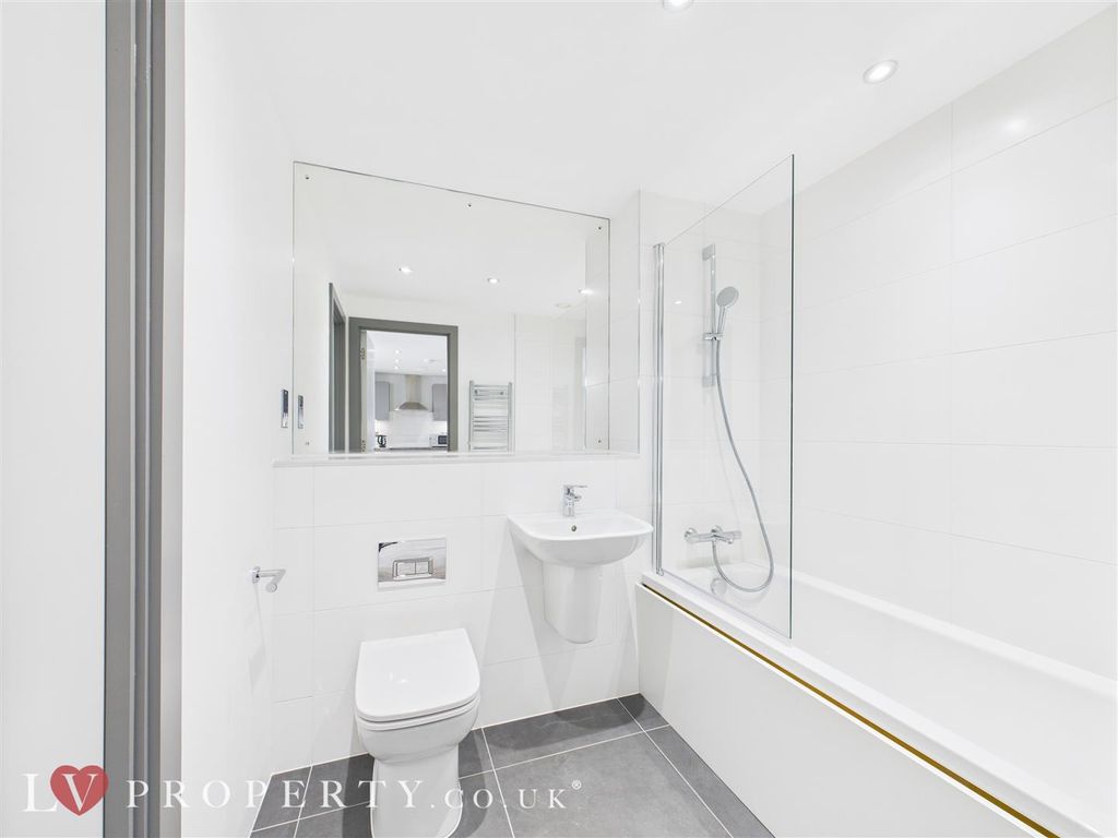 Additional image 7 of 2 bed flat to rentGoodman Street, Birmingham, West Midlands B1