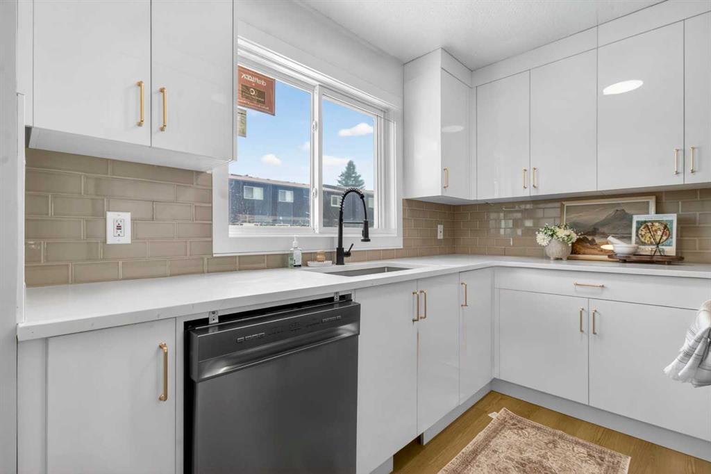 Additional image 6 of 213-5340 17 Avenue SW, Calgary, AB, T3E 6M3