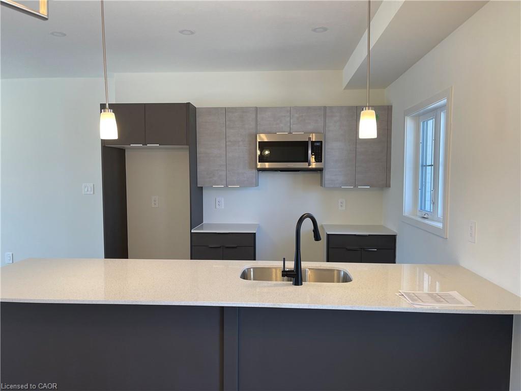 Additional image 3 of 8-1781 Henrica Avenue, London, ON, N6G 0Y2