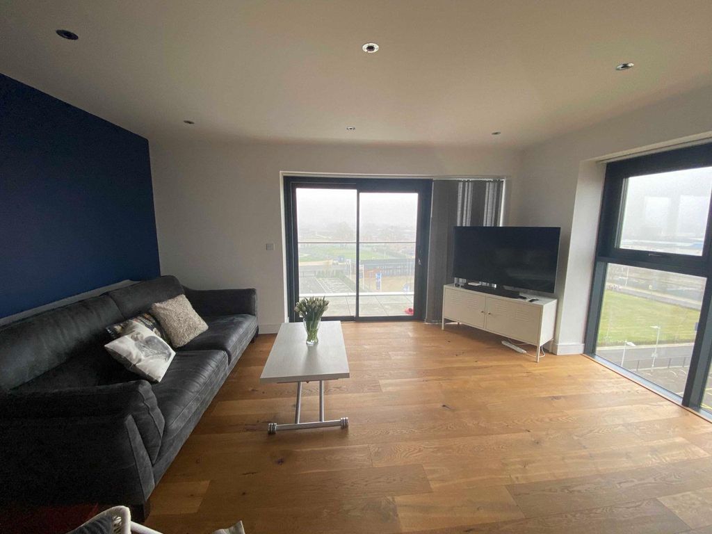 Additional image 8 of 2 bed flat to rentKingman Way, Newbury RG14