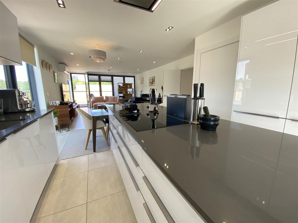 Additional image 3 of 3 bed flat to rentSevern Quay, Chepstow NP16