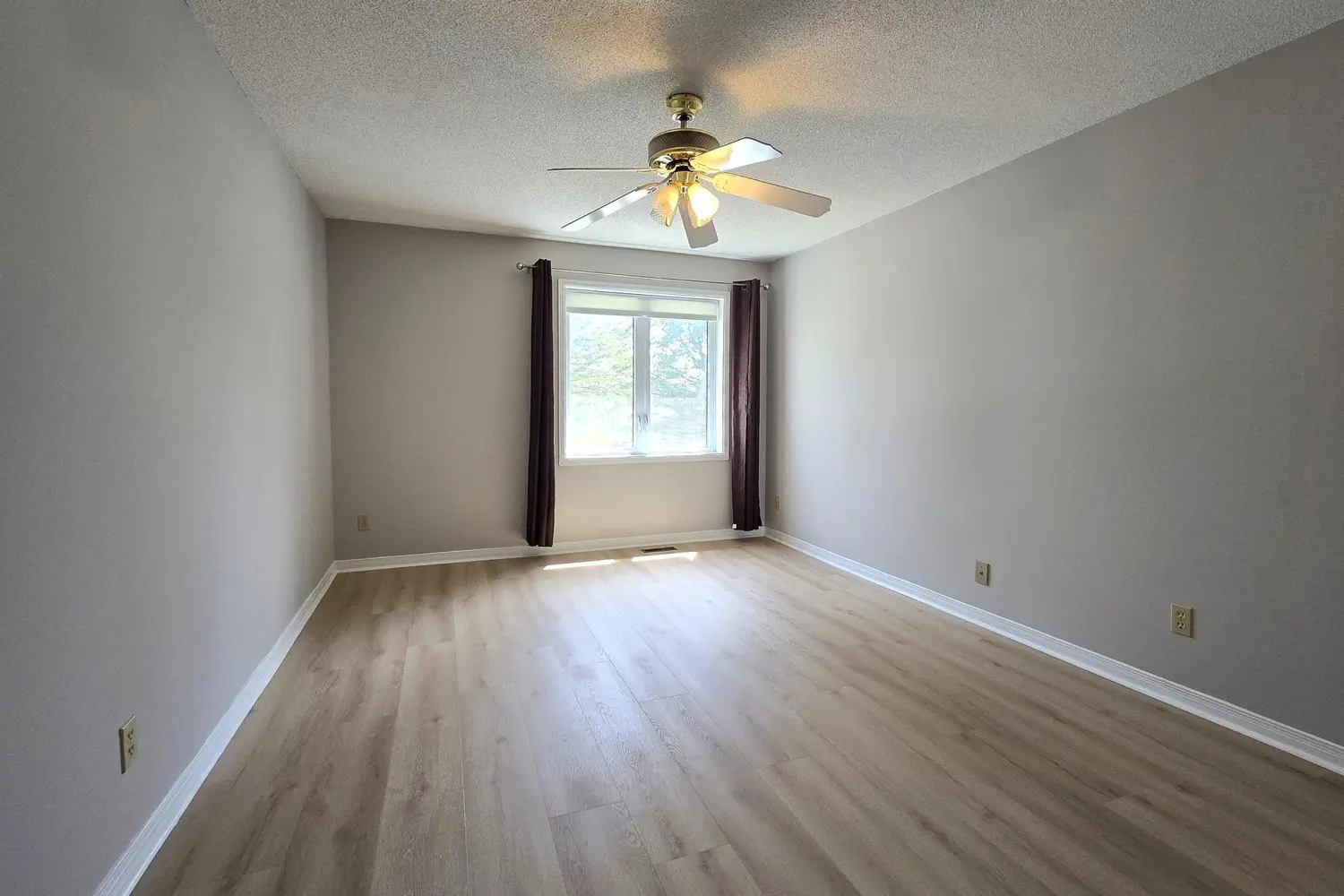 Additional image 4 of 2276 Scythes Street