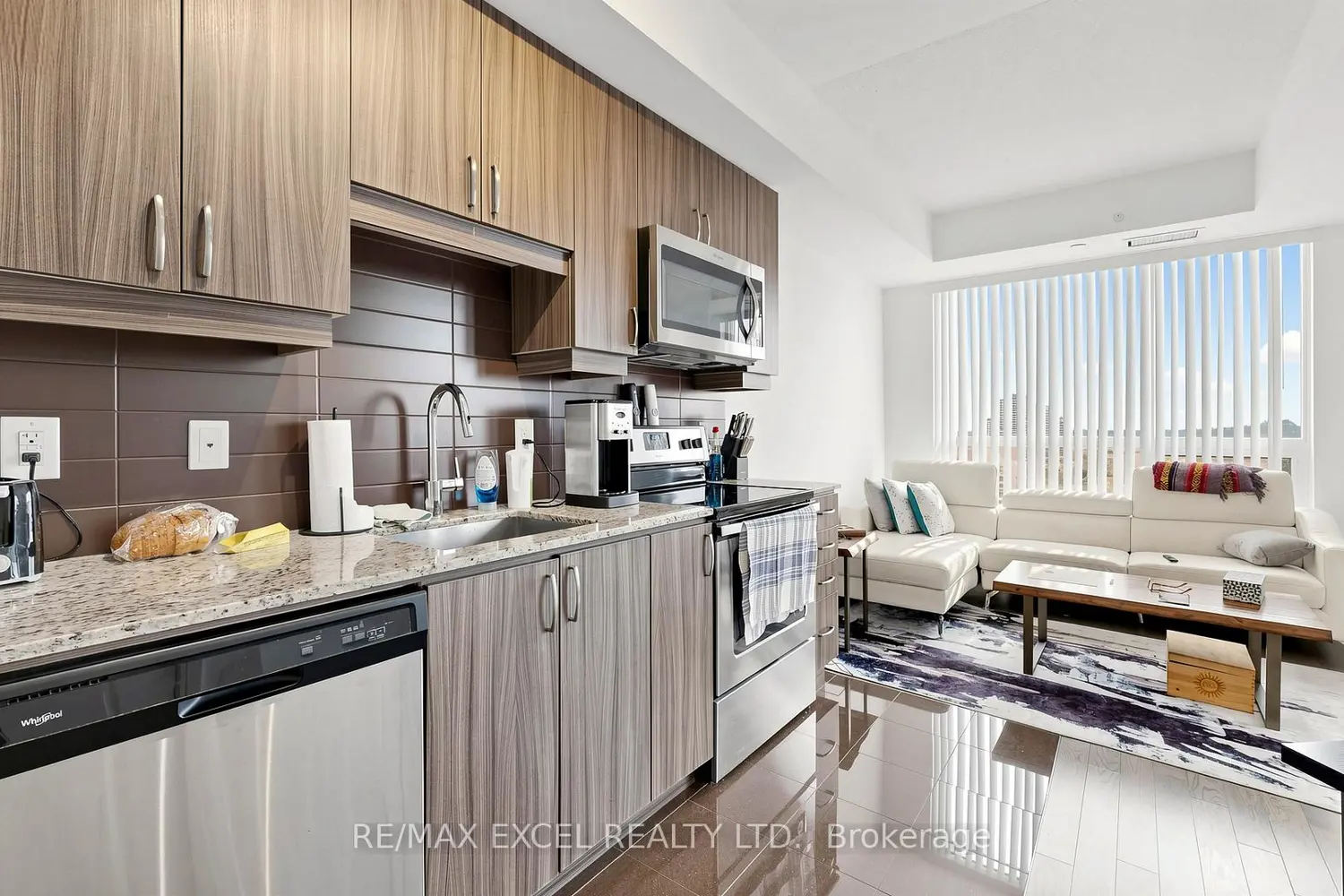 Additional image 7 of 9205 Yonge Street 1709