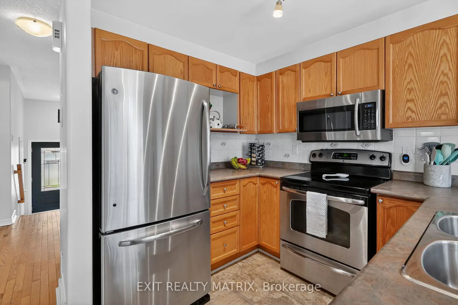 Additional image 6 of 292 Stiver Street