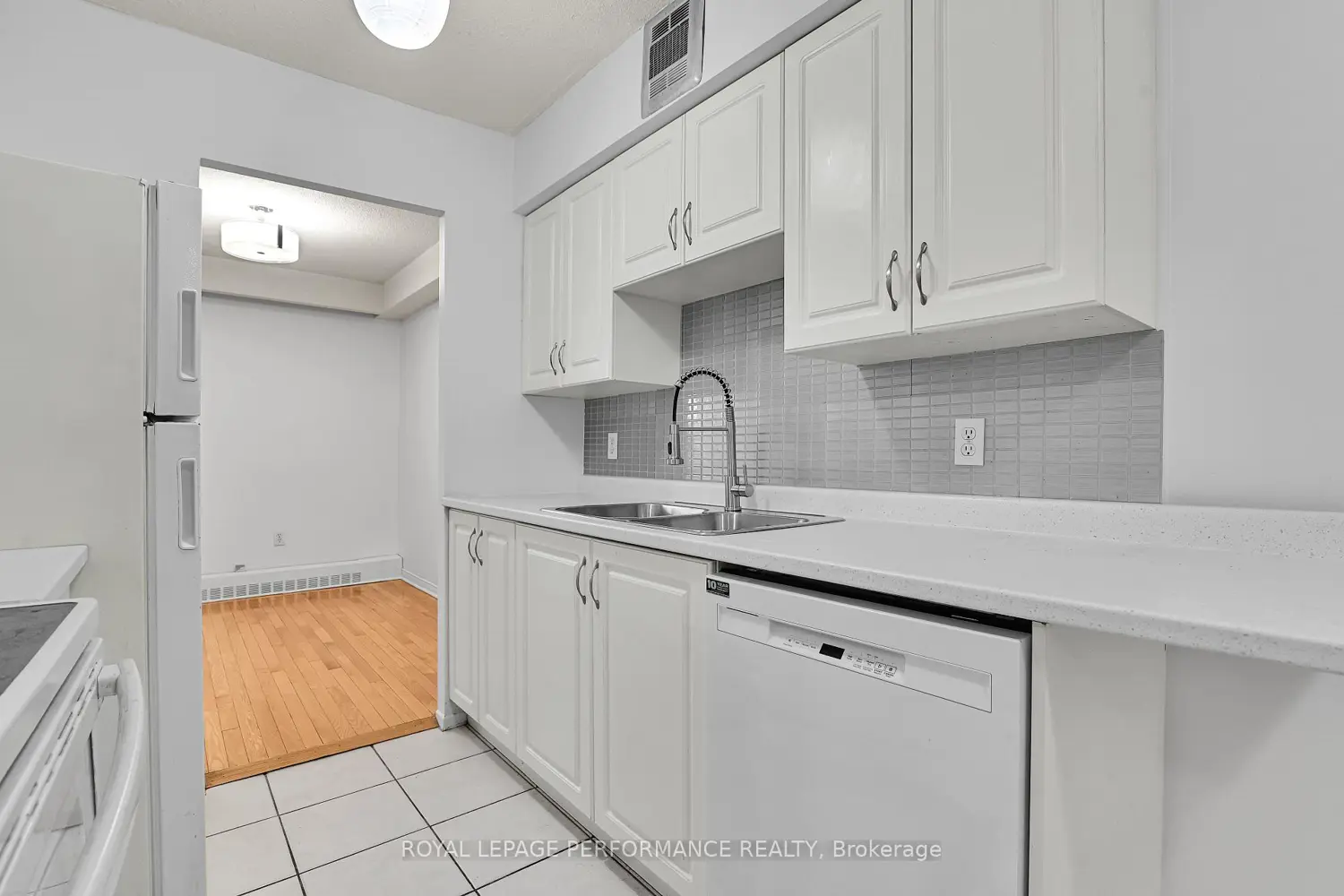 Additional image 11 of 2400 Virginia Drive 307