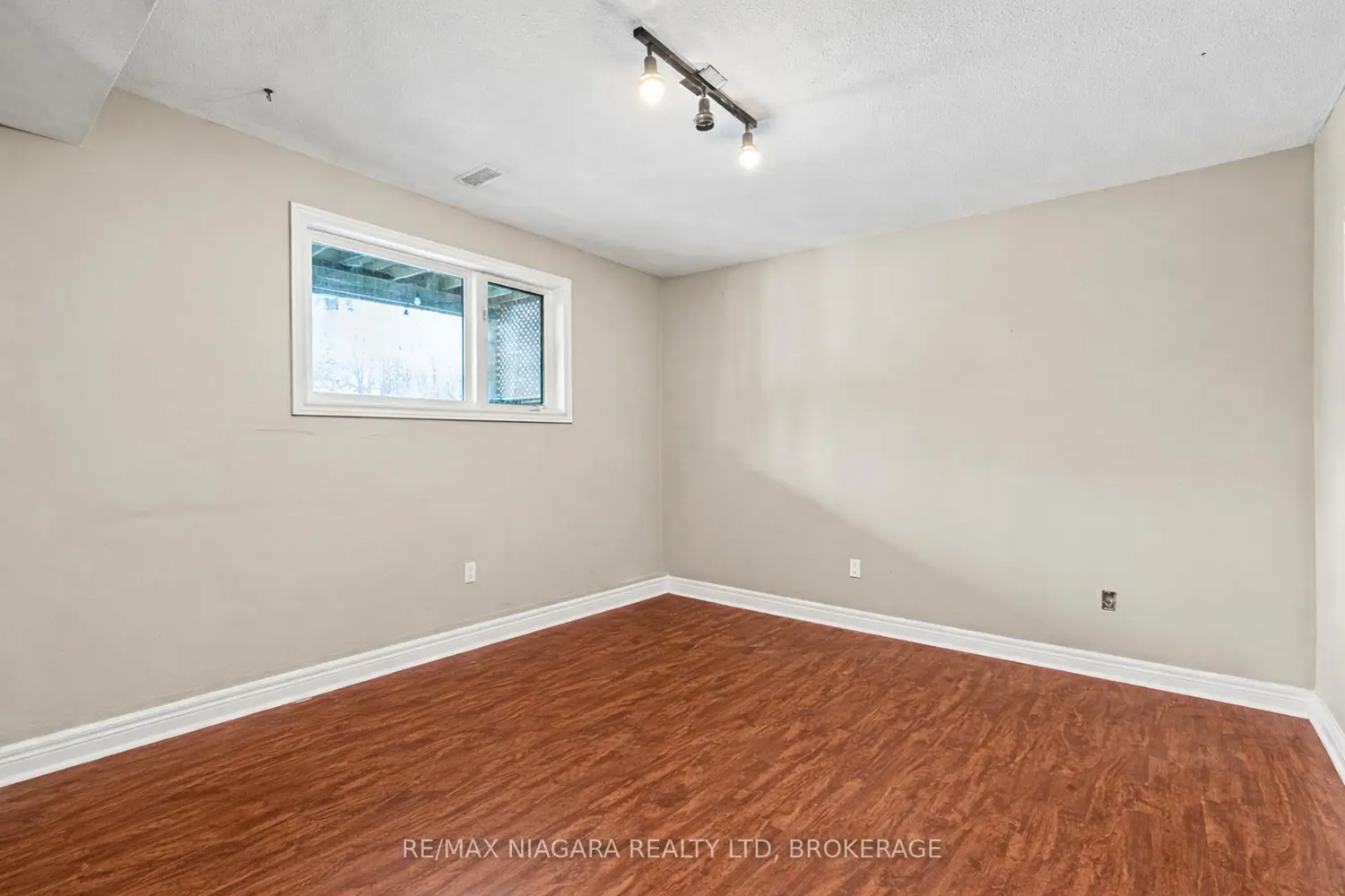 Additional image 13 of 7852 Charnwood Avenue