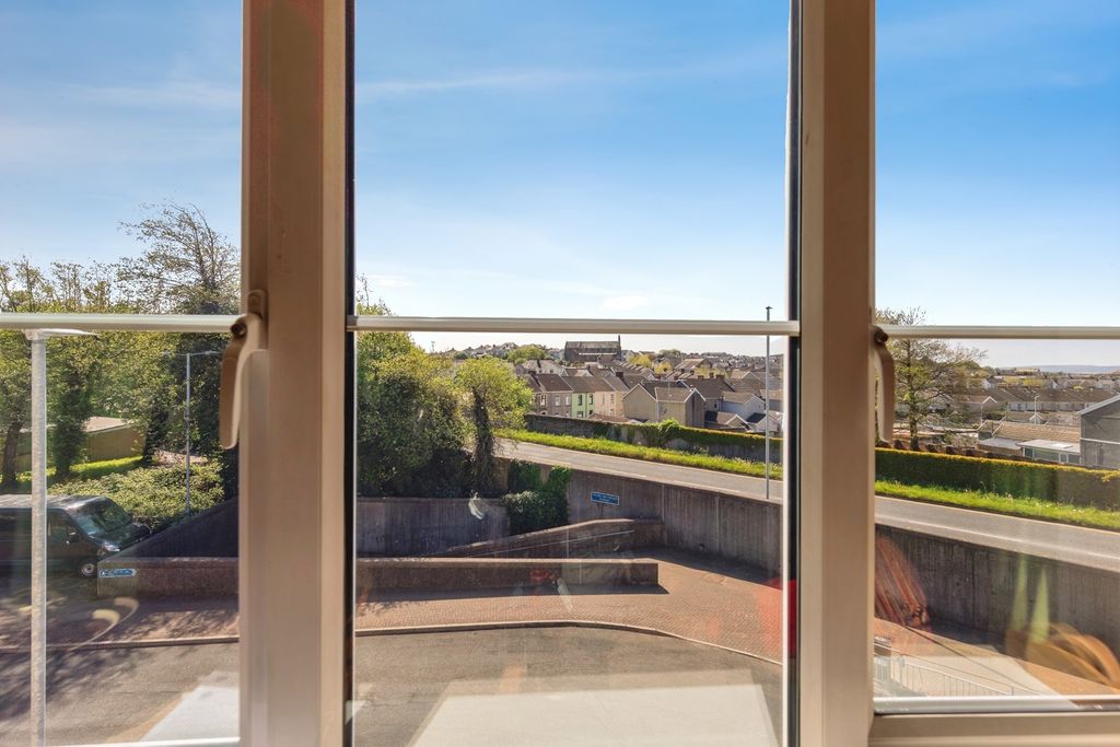 Additional image 4 of 2 bed flat for saleBryntirion, Llanelli, Carmarthenshire SA15