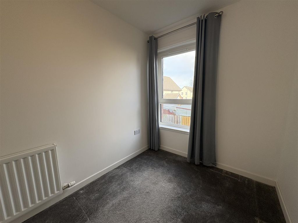Additional image 14 of 3 bed property to rentLapwing Drive, Perth PH1