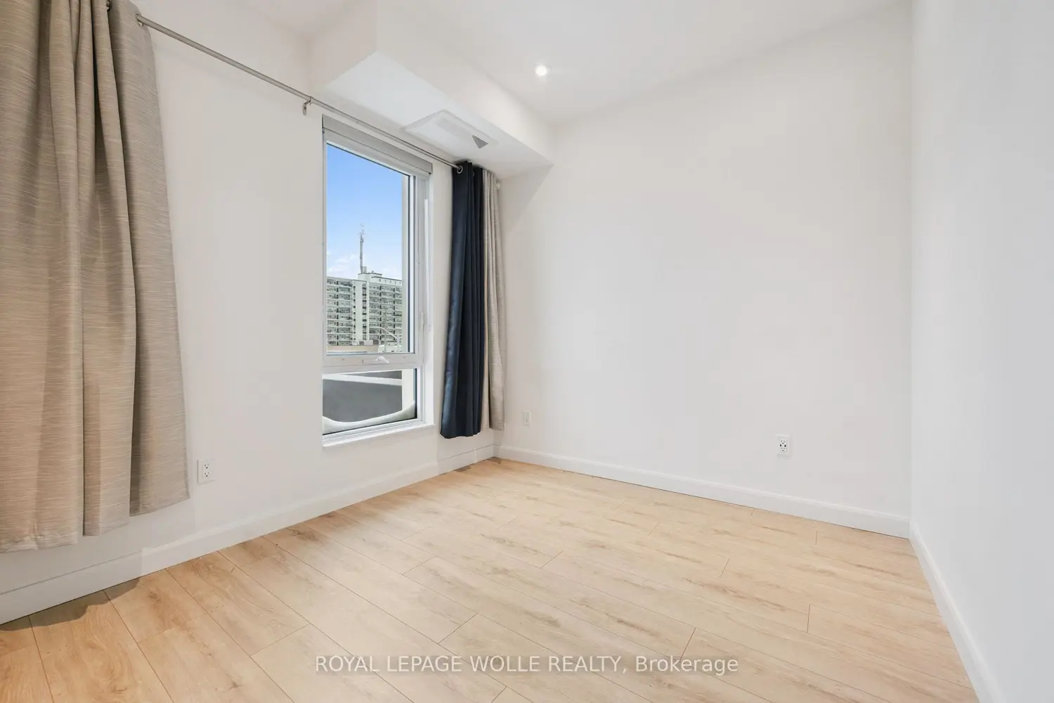 Additional image 9 of 741 King Street 304