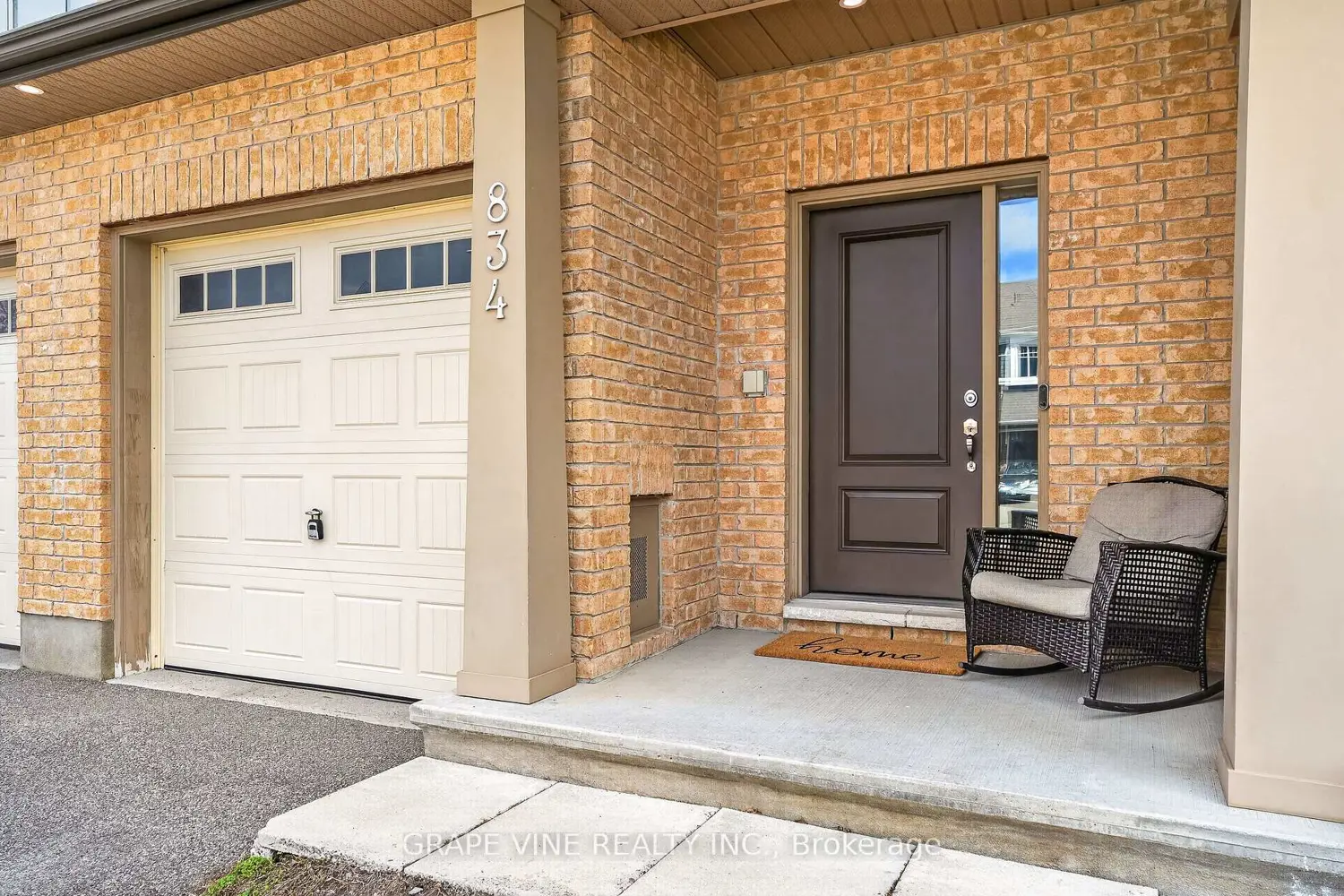 834 Cedar Creek Drive photo 2