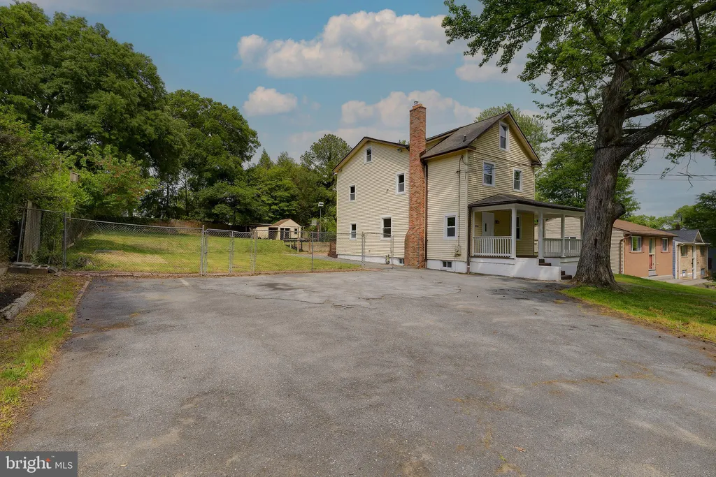 Additional image 25 of 4904 Delaware Street, College Park, MD 20740
