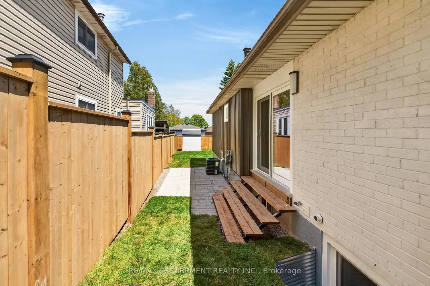 Additional image 19 of 257 Queen Victoria Drive