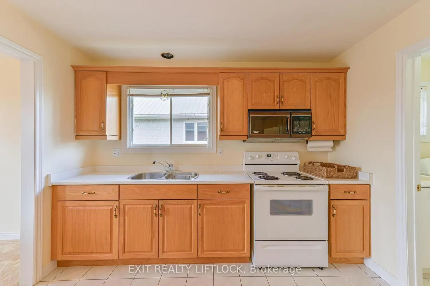 Additional image 3 of 2498 Marsdale Drive