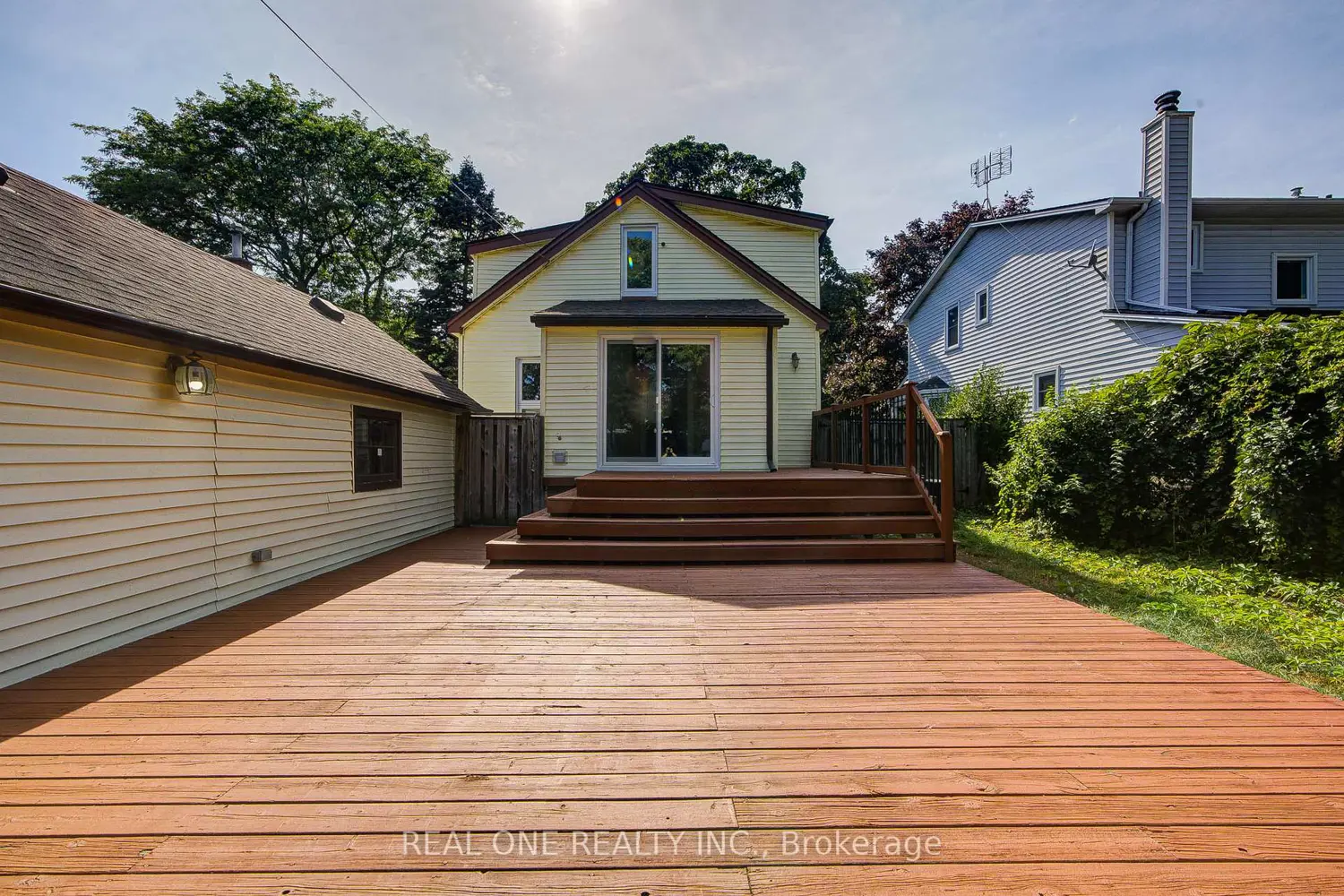 Additional image 16 of 4052 Saint James Avenue