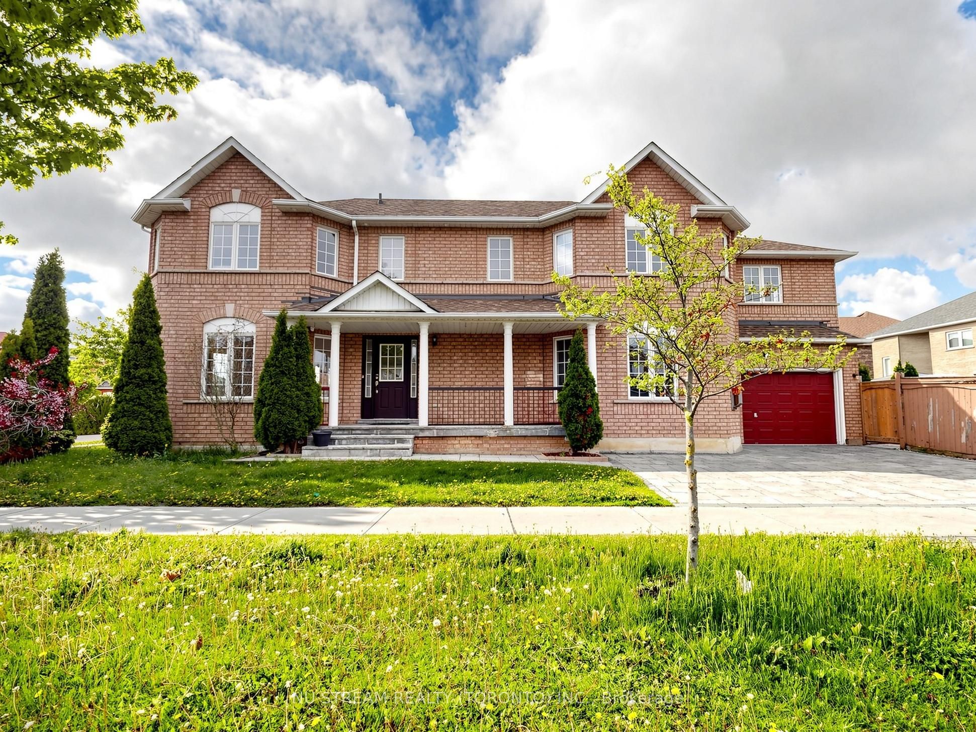 2 Purcell Crescent, Vaughan, ON, L6A 3C4