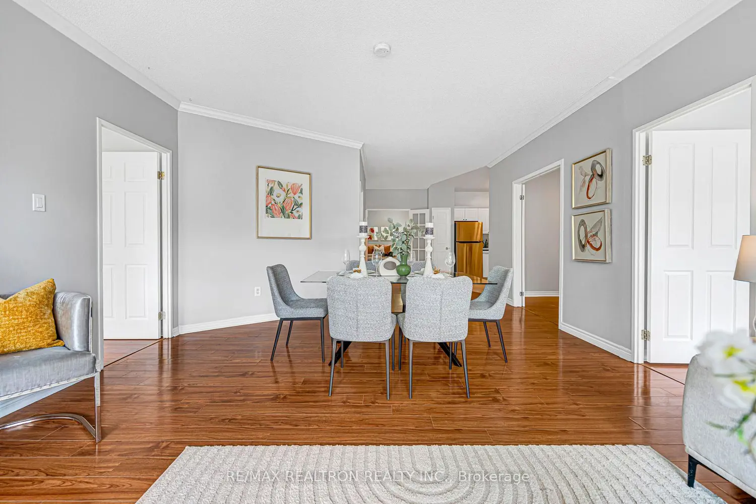255 Keats Way 203 photo 2