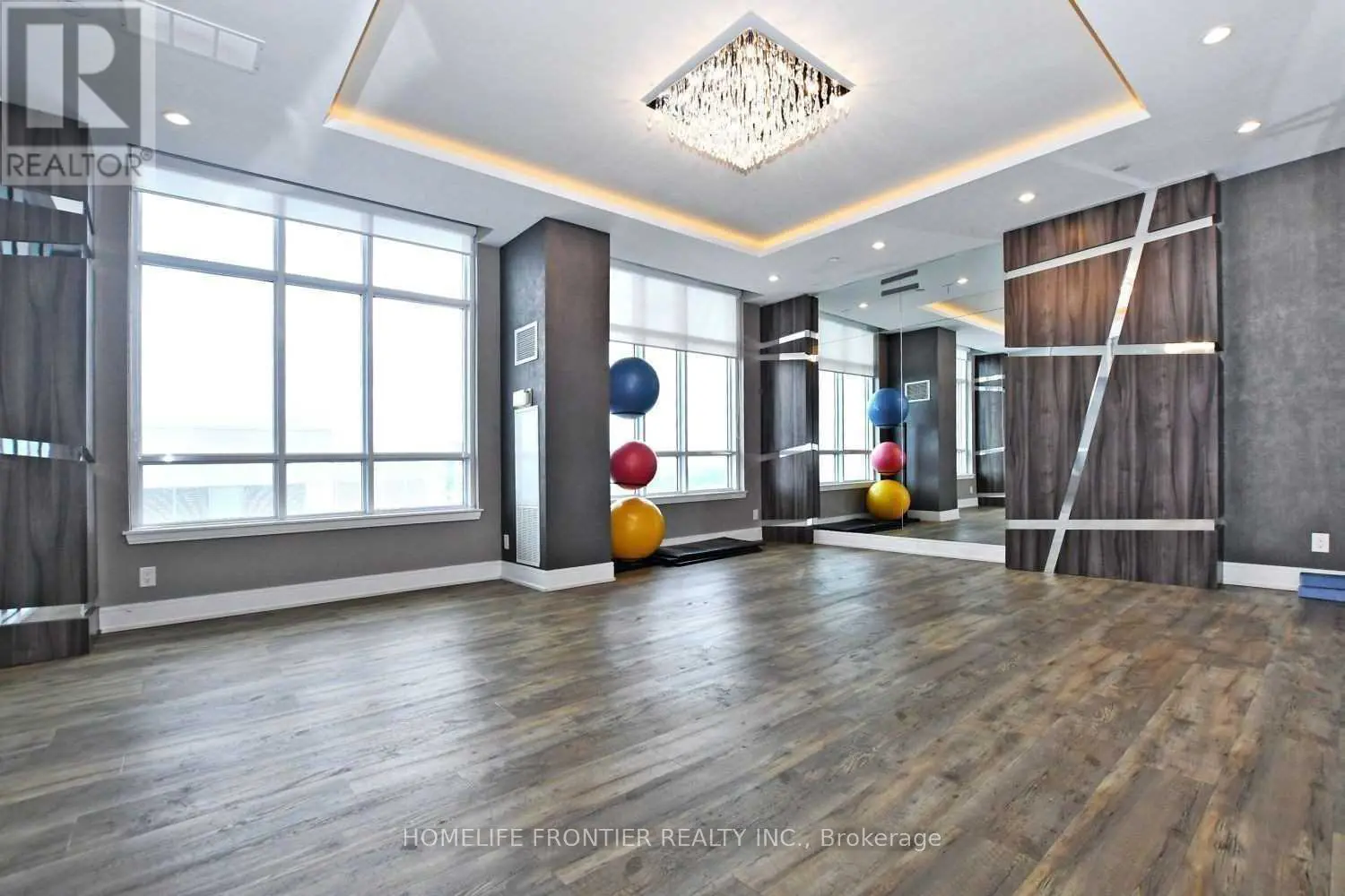 Additional image 17 of 9191 Yonge Street 512