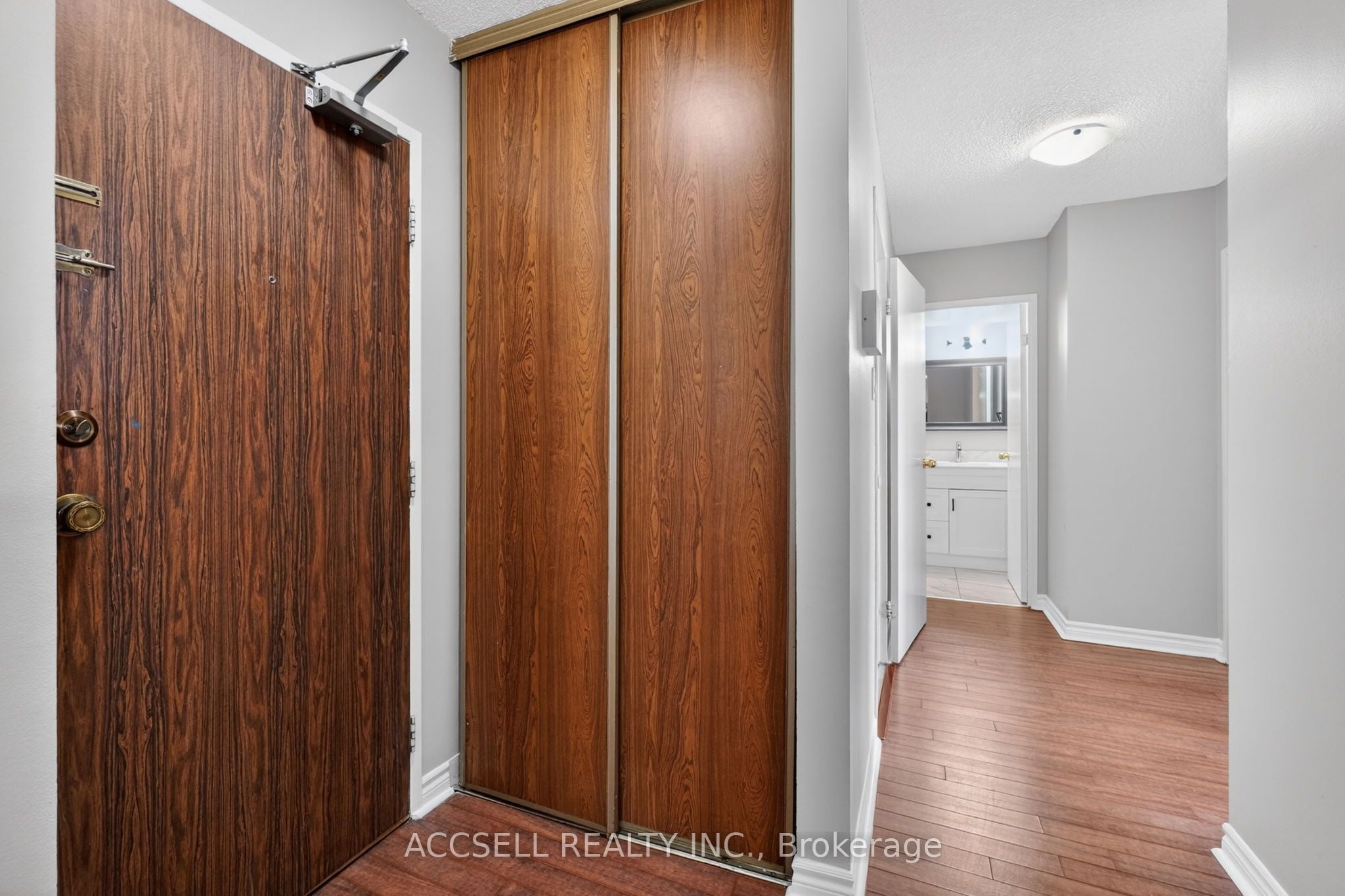 Additional image 6 of 1607-17 Knightsbridge Road, Brampton, ON, L6T 3X9