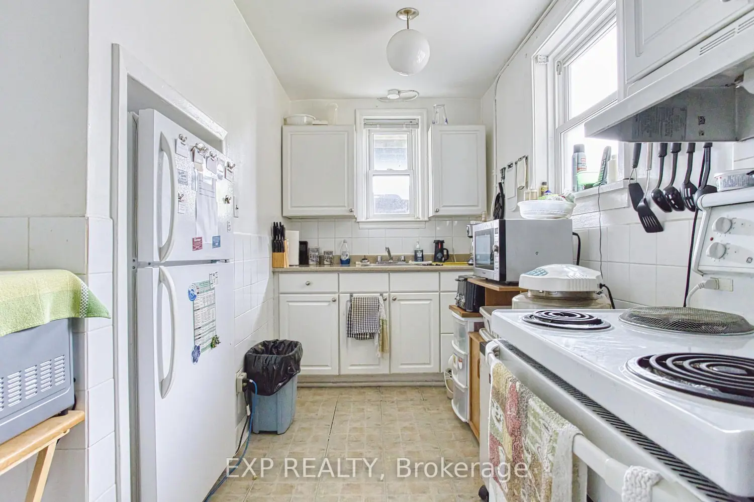 Additional image 7 of 4727-4729 Ferguson Street