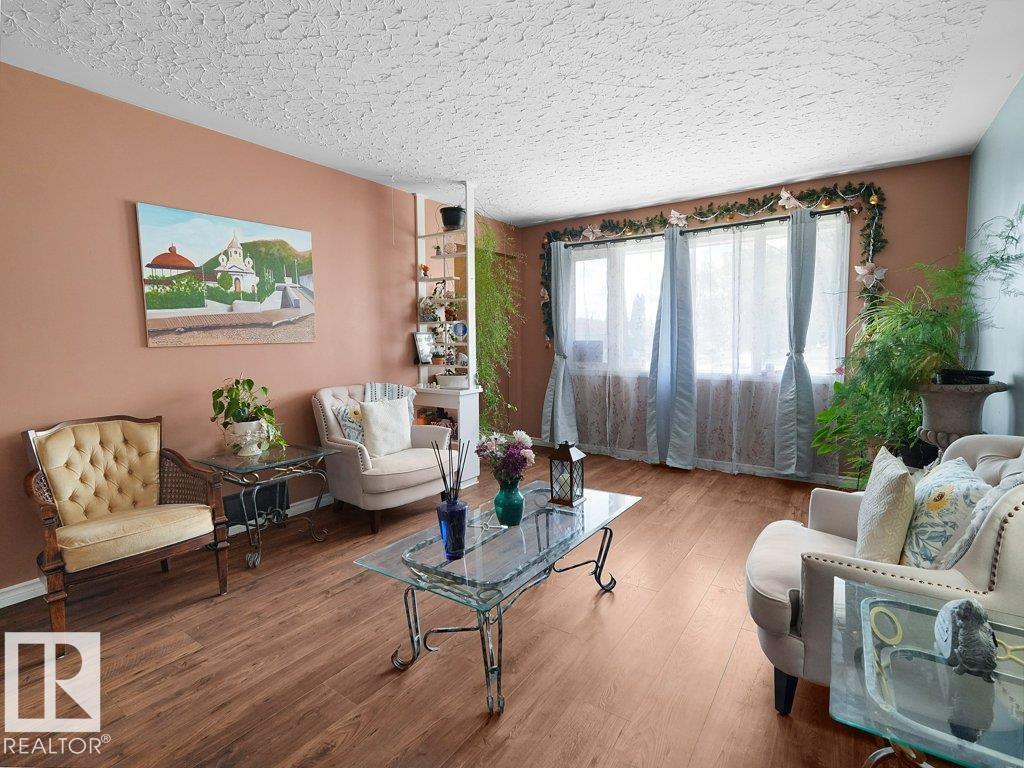 Additional image 6 of 6324 132 Avenue NW, Edmonton, AB, T5A0J7